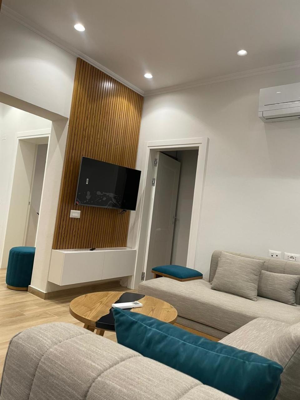 City Center Apartment Kafe Flora Tirana Eksteriør billede